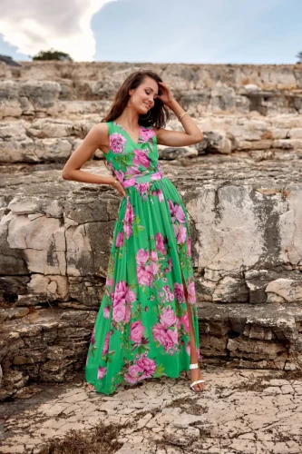 justin-szyfonowa-sukienka-maxi-w-kwiaty-03d-zielony (1).webp